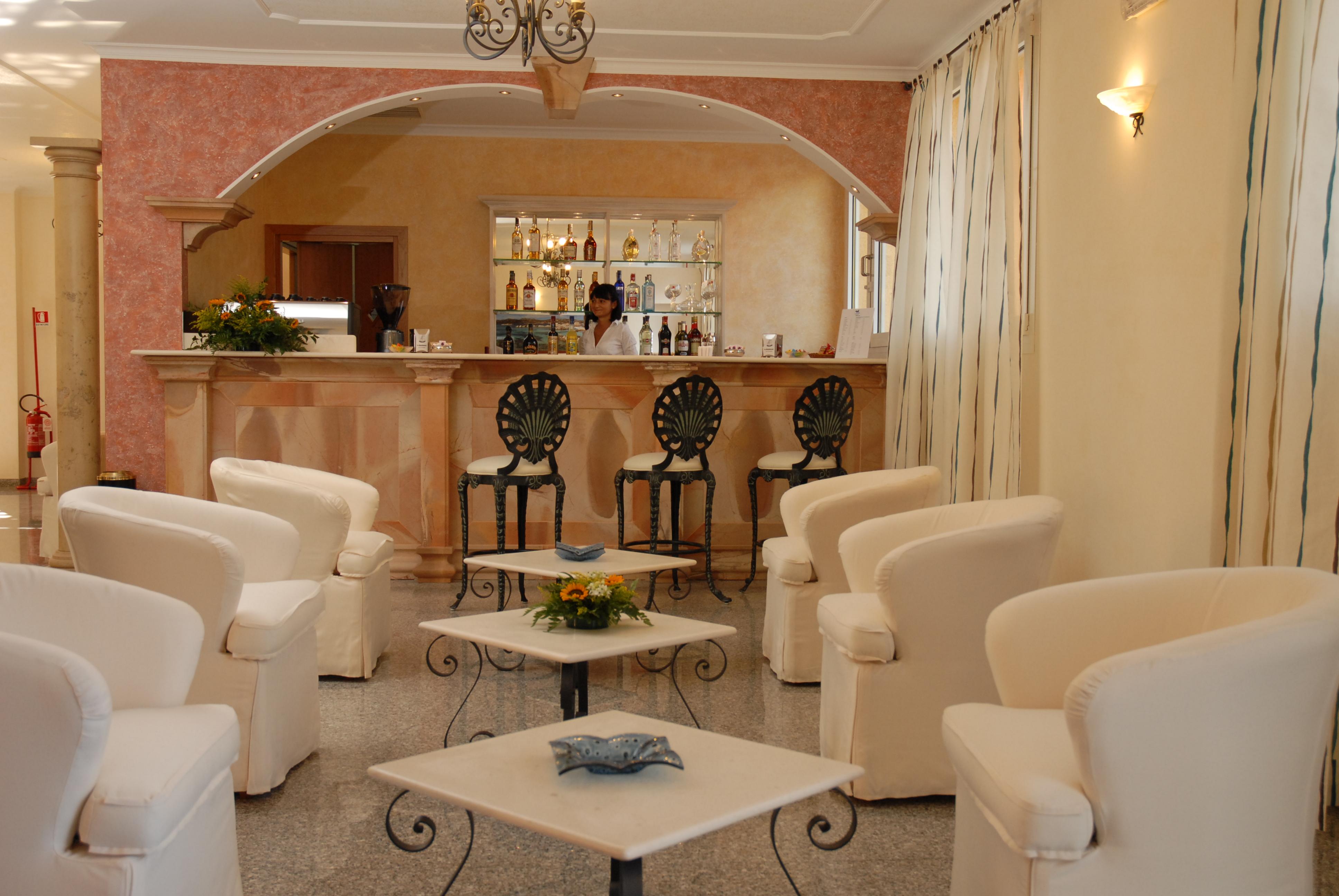 Le Nereidi Hotel & Residence Con Piscina-Tennis-Fitness-Parcheggio Coperto-Sala Conferenze La Maddalena  Exteriér fotografie